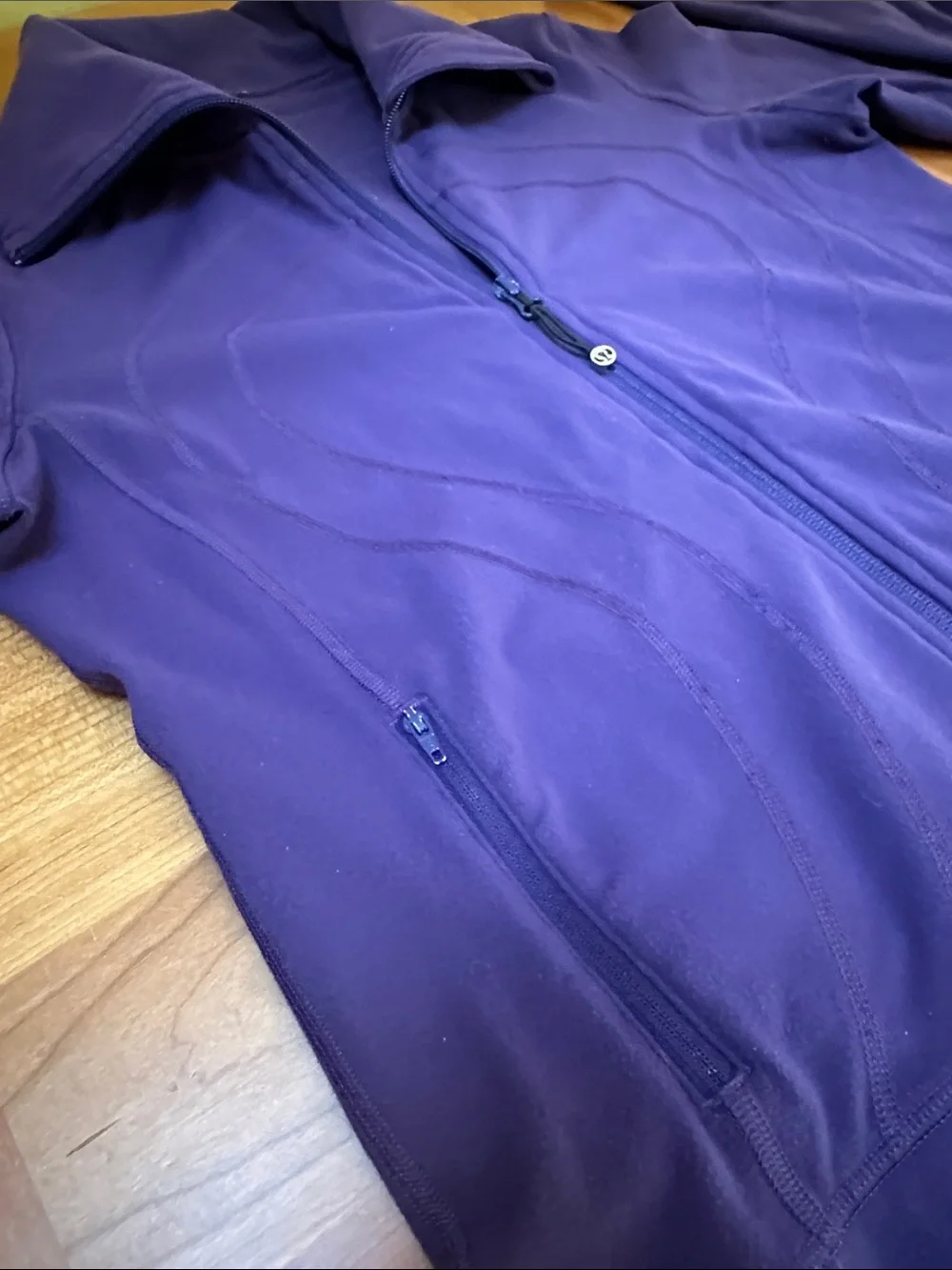 Lululemon athletica Women’s Deep Purple Zip-Up Jacket. Sz 10